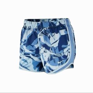 Nike Tropicial Print Tempo Shorts